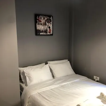 Cozyhome 5 Kamara Apartmán *